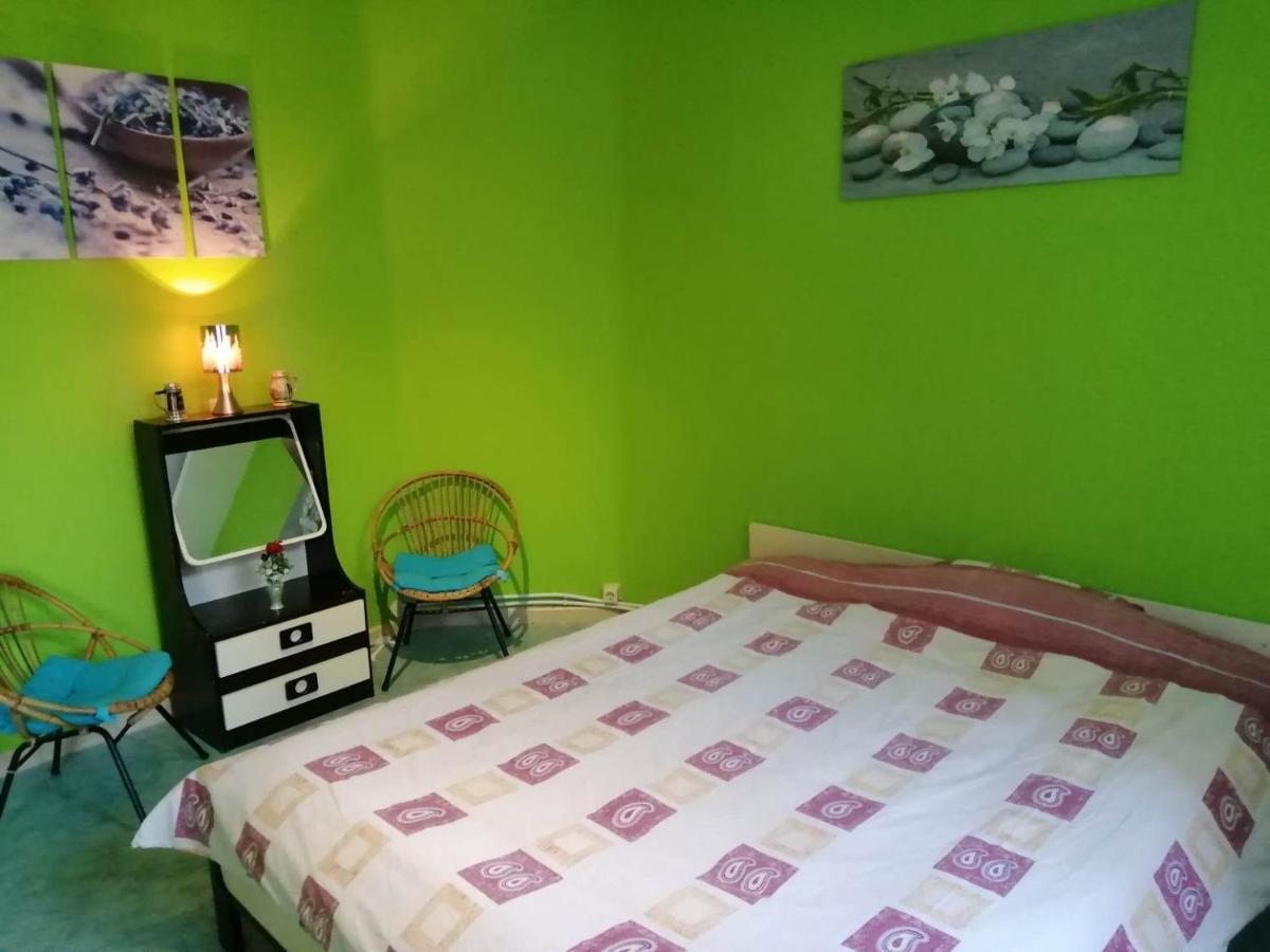 Simpele Slaapkamer Geraardsbergen Dış mekan fotoğraf